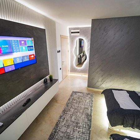 Home Luxury Suites Kriva Palanka Екстер'єр фото